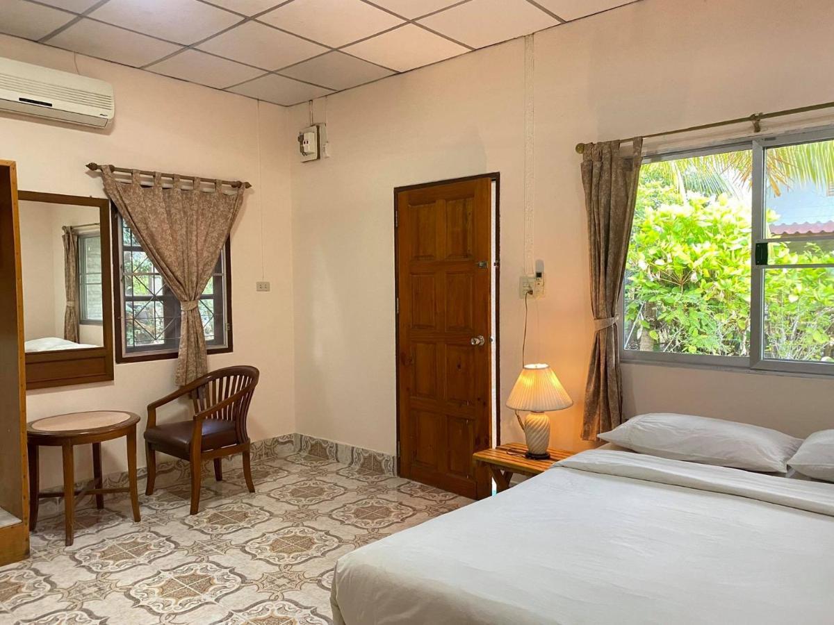 Coconut Bungalow Nai Yang Beach エクステリア 写真