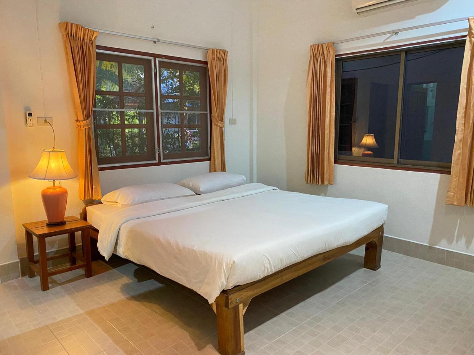 Coconut Bungalow Nai Yang Beach エクステリア 写真