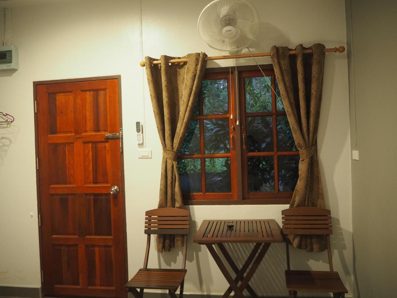 Coconut Bungalow Nai Yang Beach エクステリア 写真